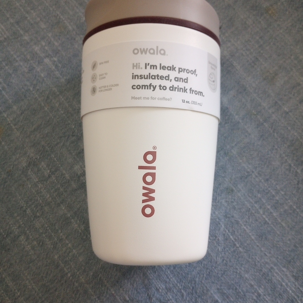 Owala White Insulated Mug